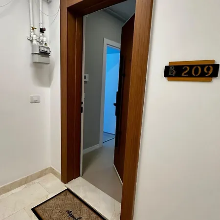 Perla Mamaia Sea View Near The *