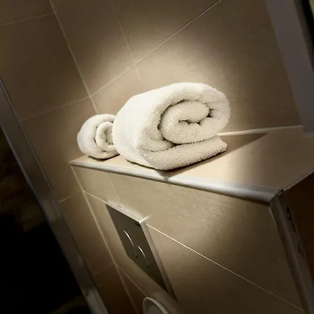 Perla Mamaia Sea View Near The Constanta