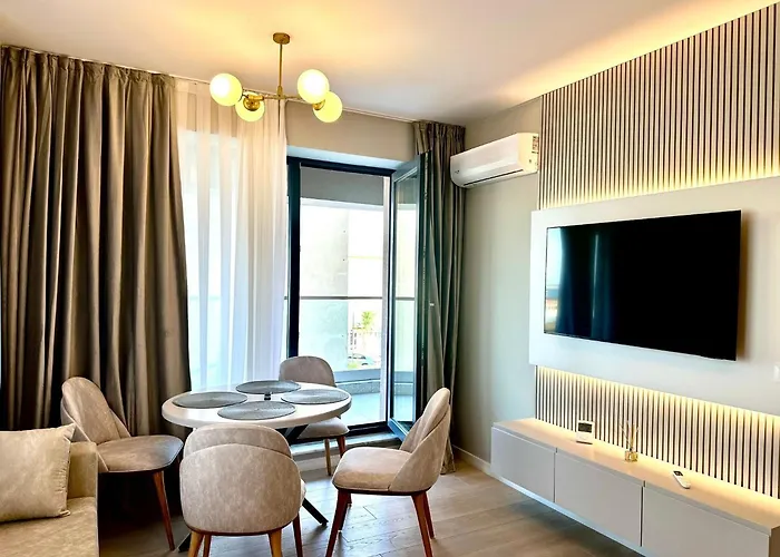 Perla Mamaia Sea View Near The * コンスタンツァ