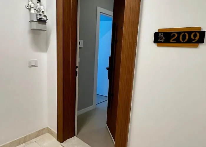 Perla Mamaia Sea View Near The *